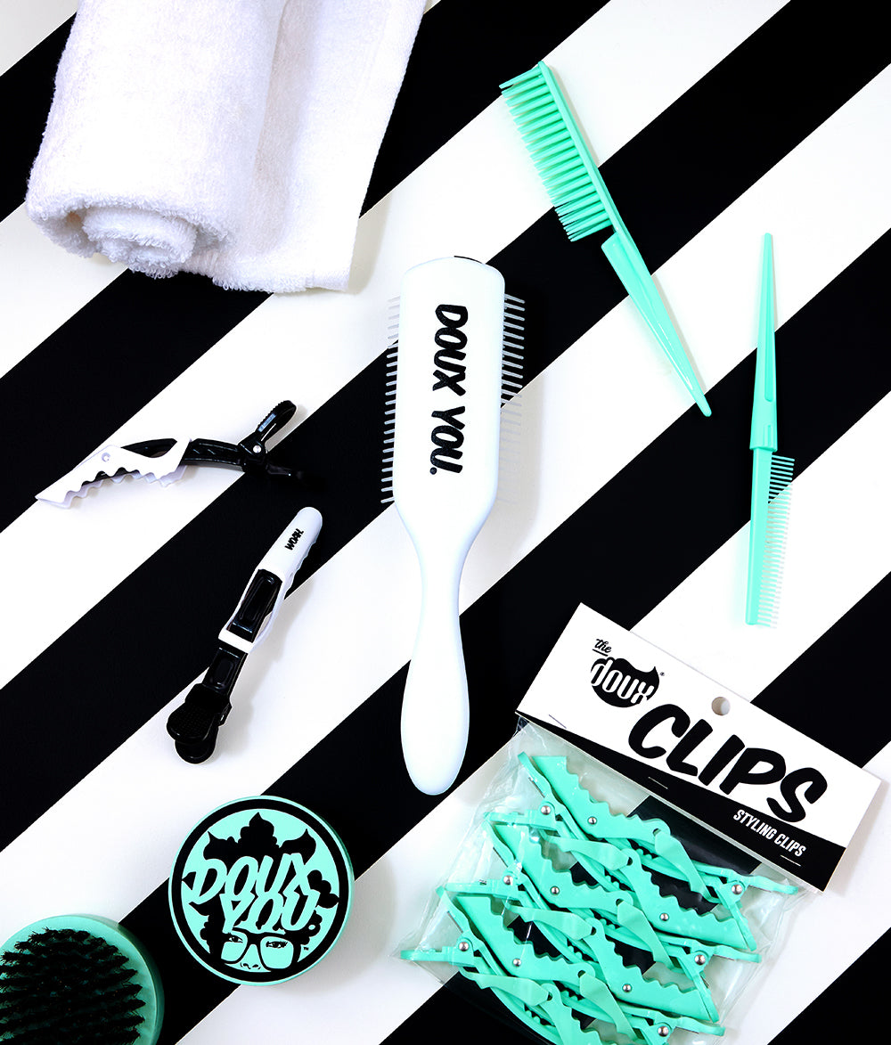 OLD SCHOOL Classic Styling Brush - WHITE